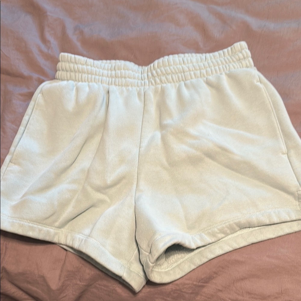 Abercrombie & Fitch Vintage Sunday Short